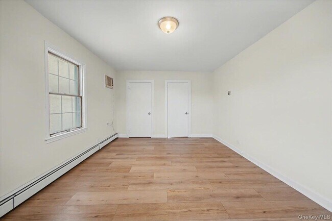 Building Photo - 60 Park Ave