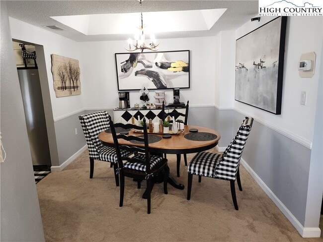 Building Photo - 303 Sugar Top Dr