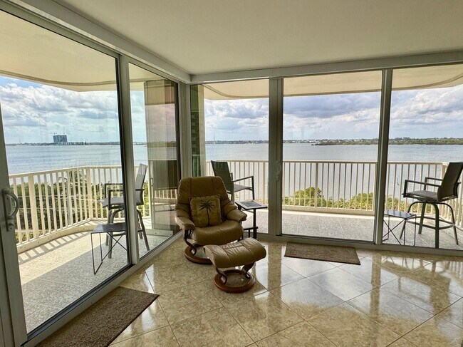 Primary Photo - 5480 N Ocean Dr