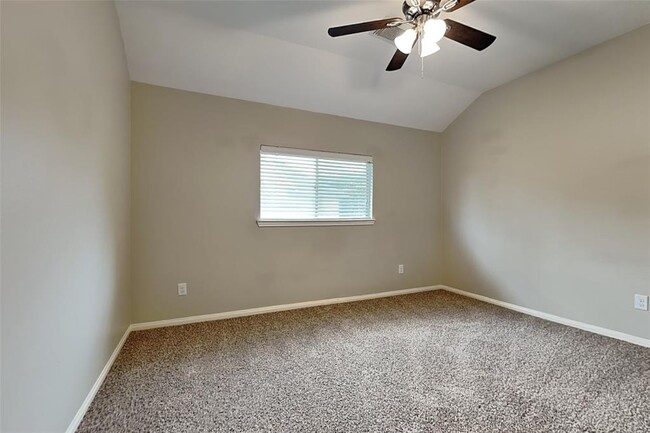 Building Photo - 1212 Pine Moss Ct
