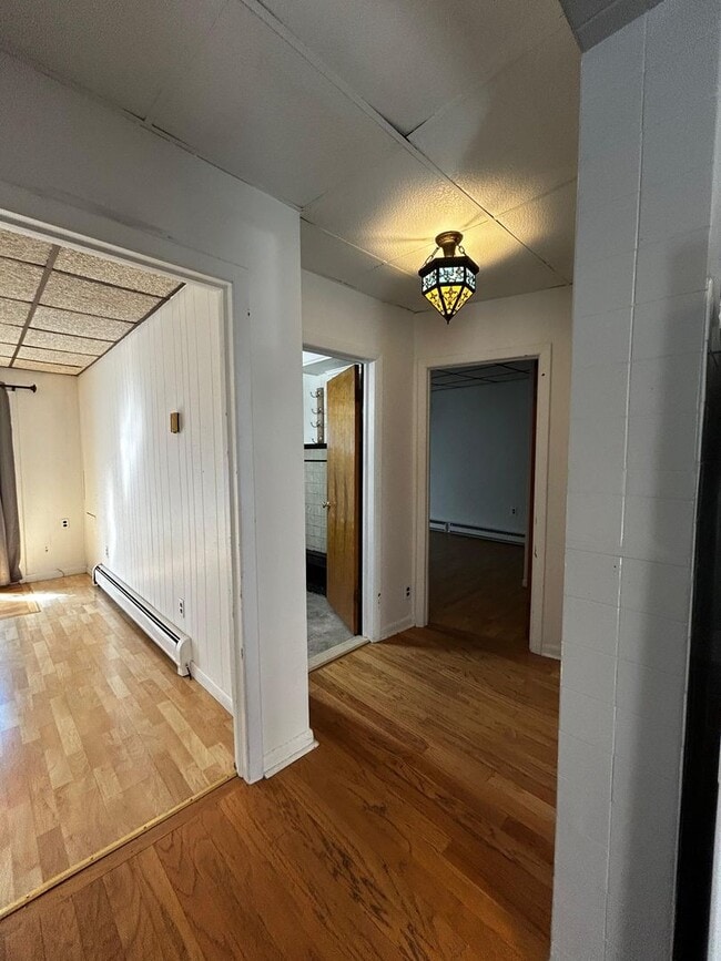Building Photo - 308 North Blakely Street