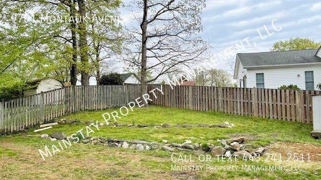Building Photo - 9701 Montauk Ave
