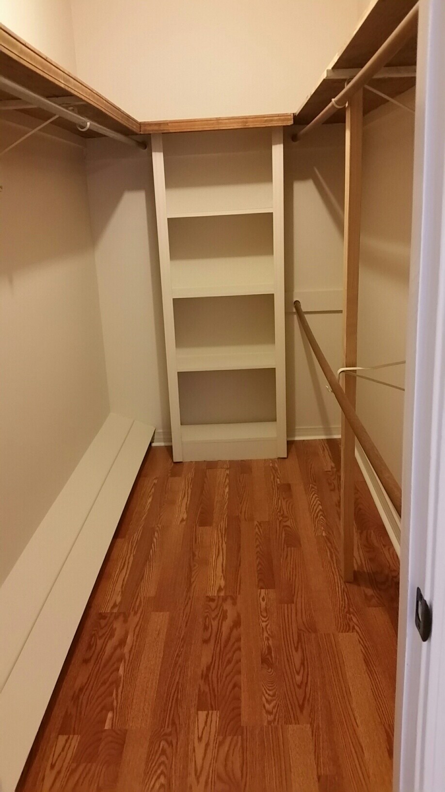 Building Photo - 11011 Cal Rd