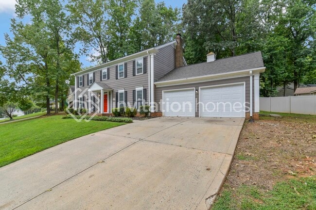 Building Photo - 7311 Canyon Dr