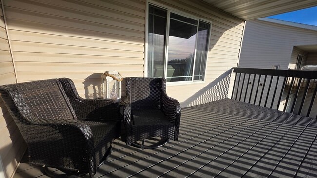 Building Photo - Furnished 2 Bedroom Home by I-94 & Hwy 83