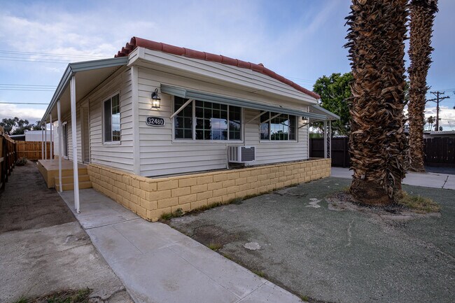 Building Photo - 32480 San Miguelito Dr