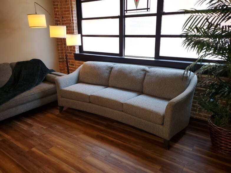 Ample Living Room - 311 N 2nd St