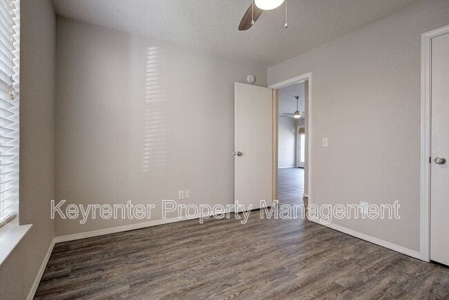 Building Photo - 15405 Acacia Rd