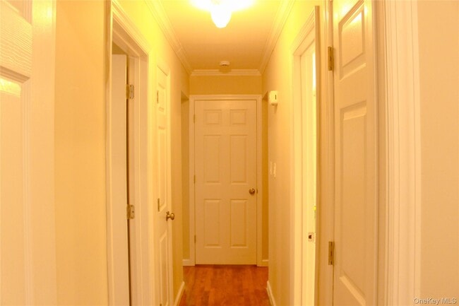 Building Photo - 121 Nassau Blvd