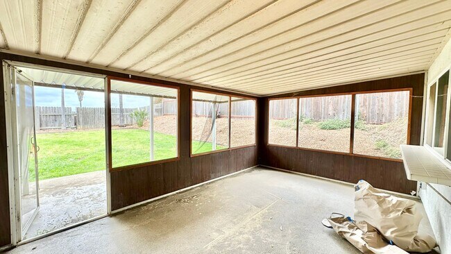 Building Photo - Beautifully Remodeled Single Story just of...