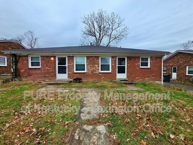 Primary Photo - 304 Radcliffe Rd