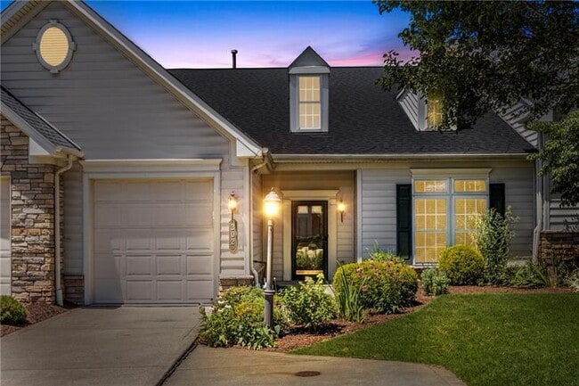 Building Photo - 302 Laurel court