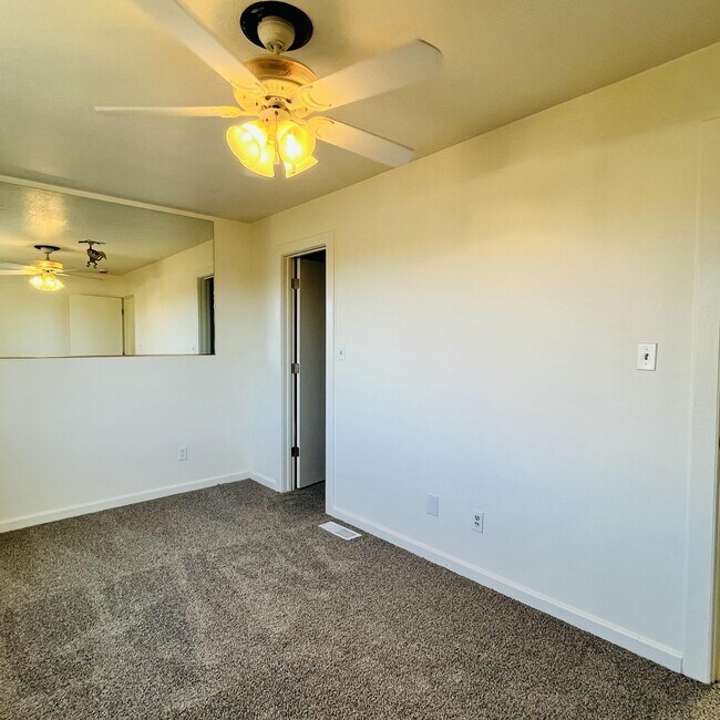 Building Photo - 3009 Estrella Brillante St NW