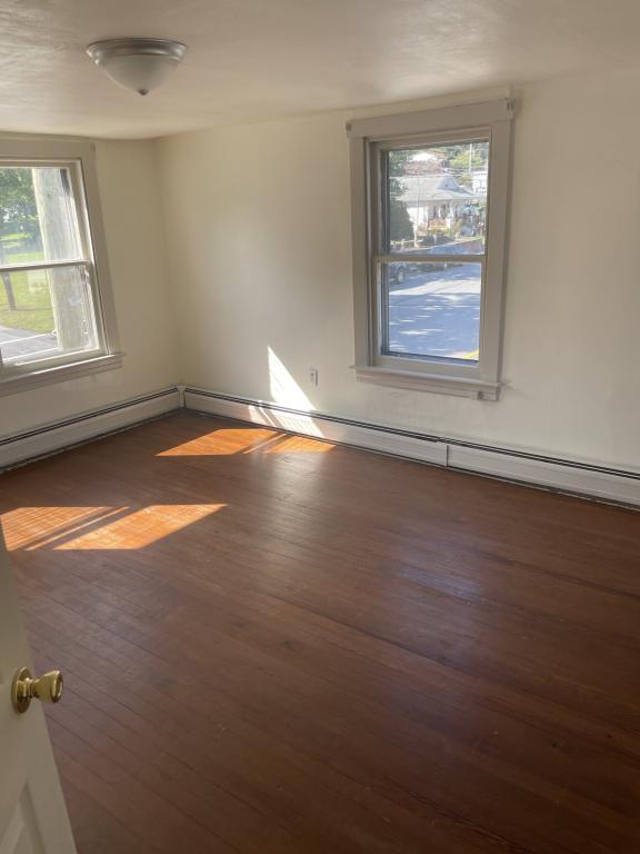 Building Photo - 223 Linden Ave
