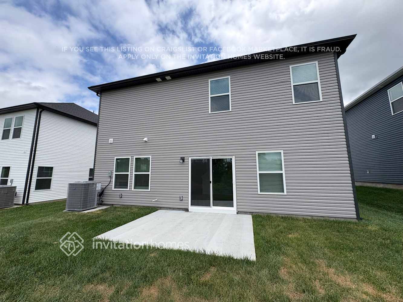 Building Photo - 1127 Bluffton Cir