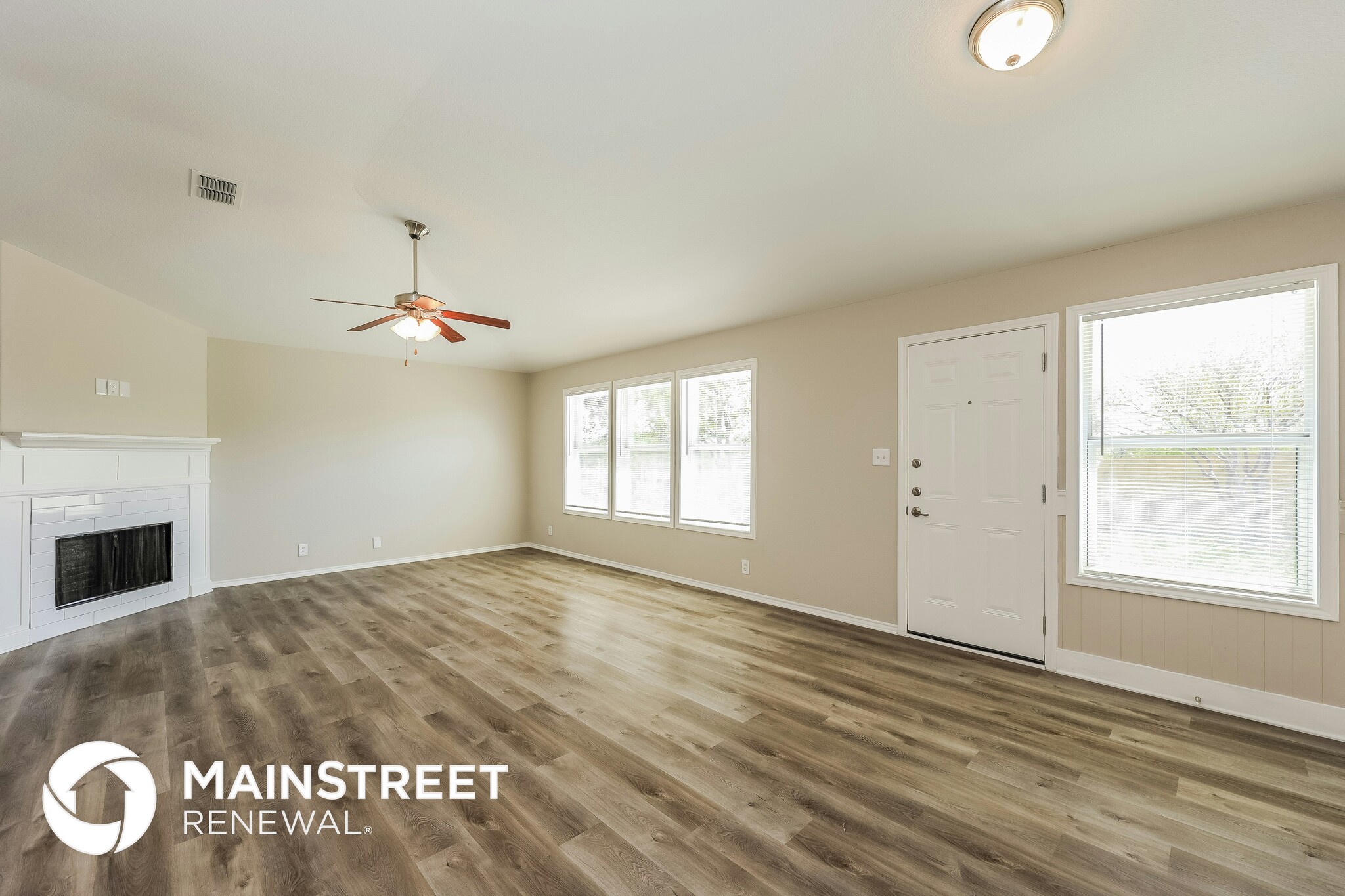 Building Photo - 7546 Elegante Way