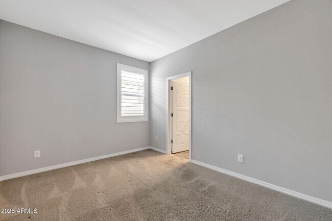 Building Photo - 5819 N 88th Ln