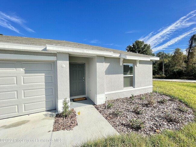 Building Photo - 9373 Fox Chapel Ln