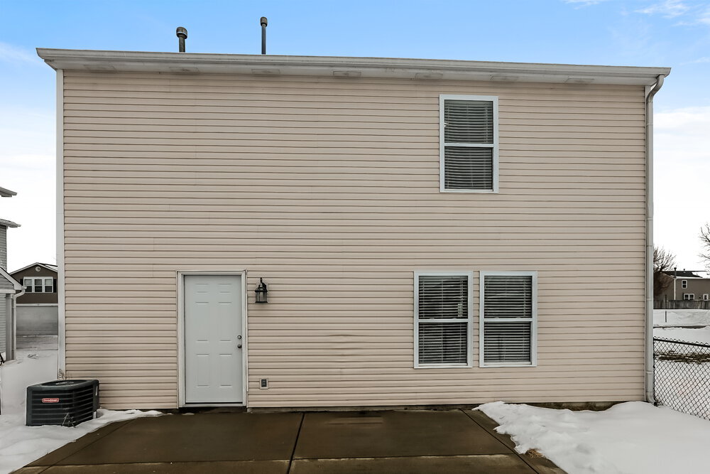 Building Photo - 35 Frostwood Ln