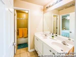 Building Photo - 151 Chapel Hill Cir