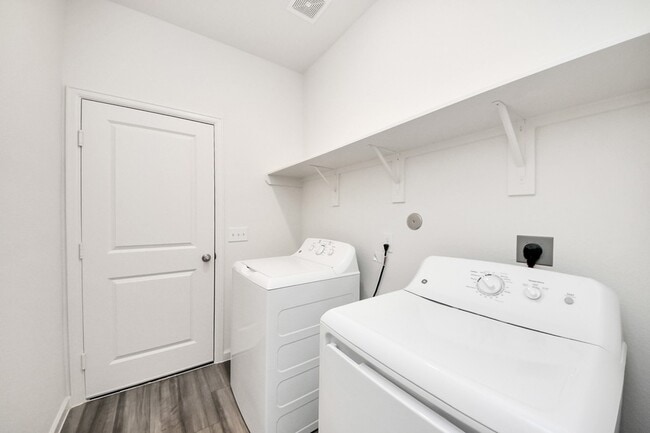 Building Photo - 3056 Sea Turtle Dr