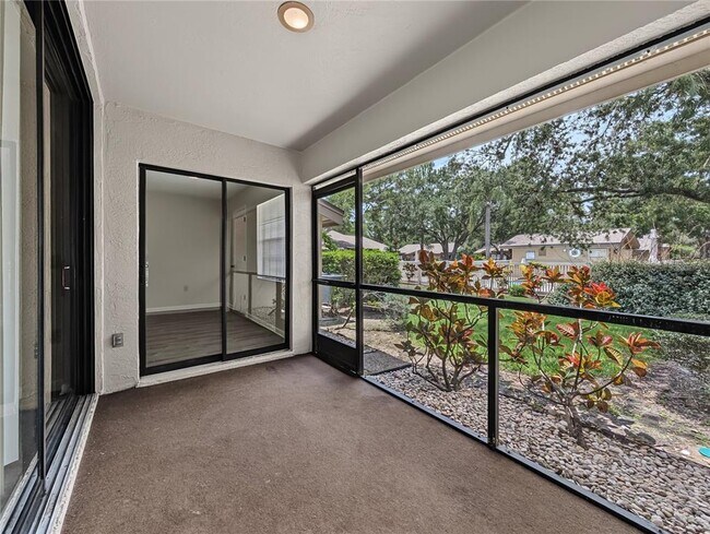 Building Photo - 4554 Morningside
