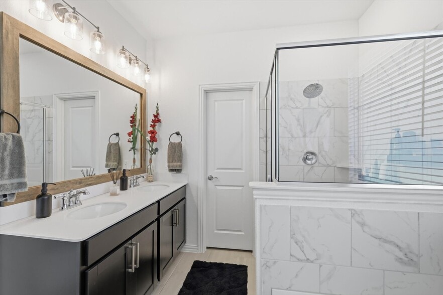 Building Photo - 1008 Elijah Dr