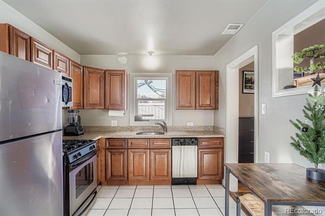 Building Photo - 2225 S Gilpin St