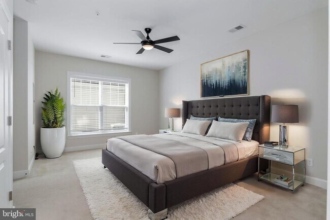 Building Photo - 612 Marina Landing Ln