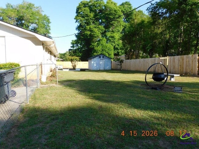 Building Photo - 1218 Creekwood Dr