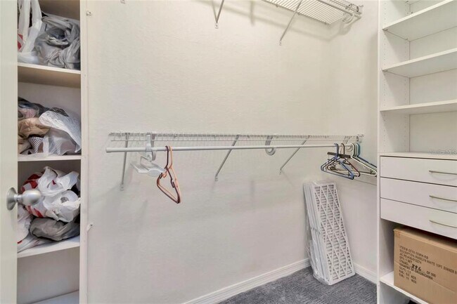 Building Photo - 504 S Armenia Ave