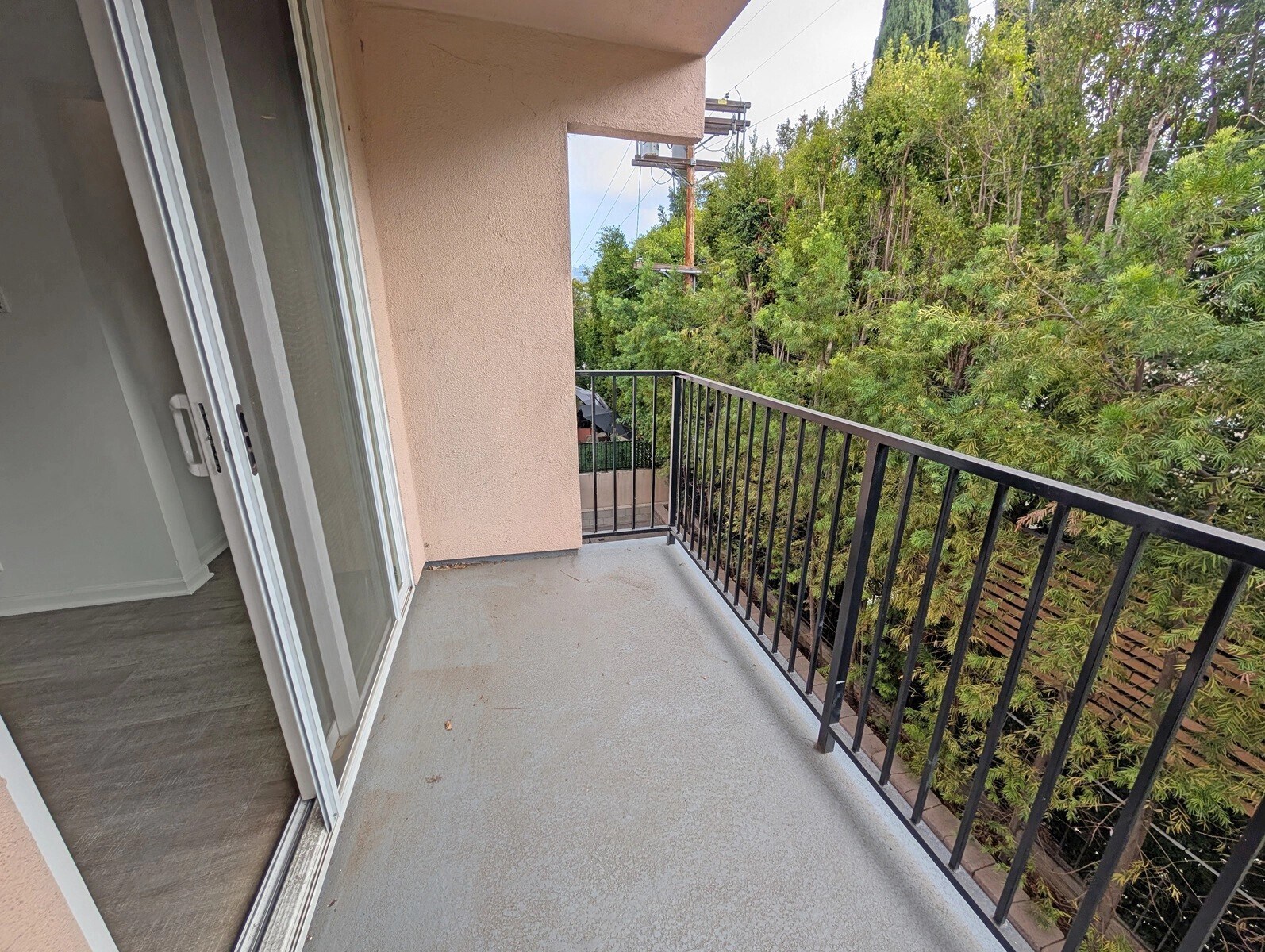 Building Photo - 118 S Wetherly Dr