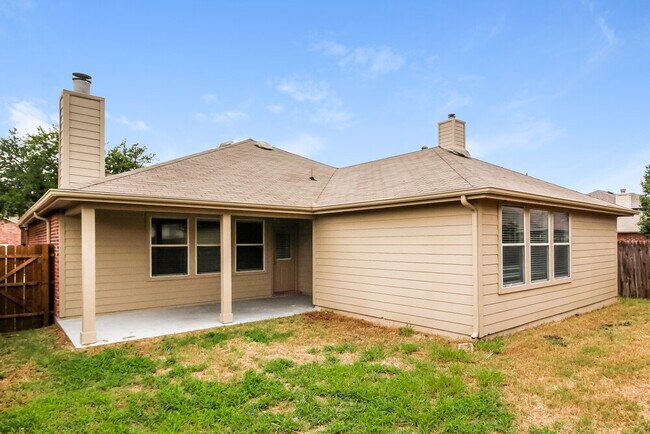Building Photo - 1118 Partridge Dr