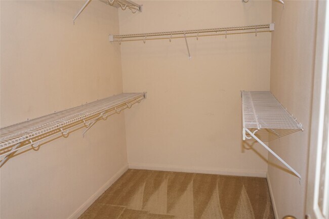Building Photo - 2118 Wildbrook Canyon Ln