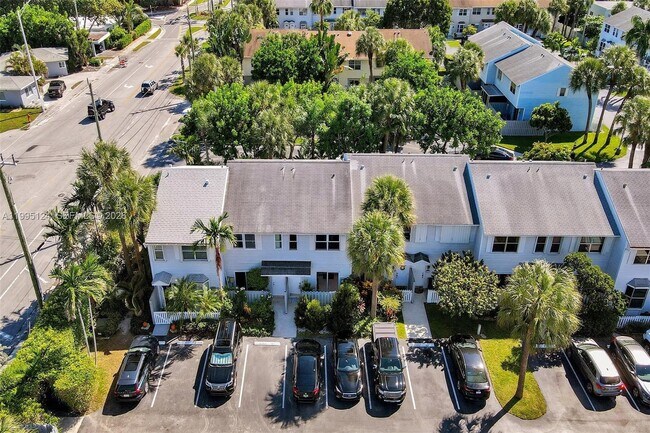 Building Photo - 1953 NE 15th Ave