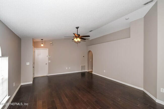 Building Photo - 7336 Lawn Tennis Ln