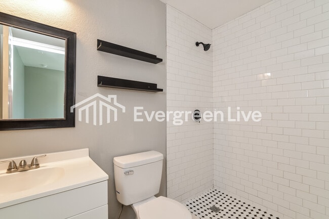 Building Photo - 1810 Redding Pl