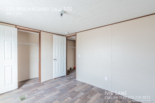 Building Photo - Fernwood MHC - Lot 100