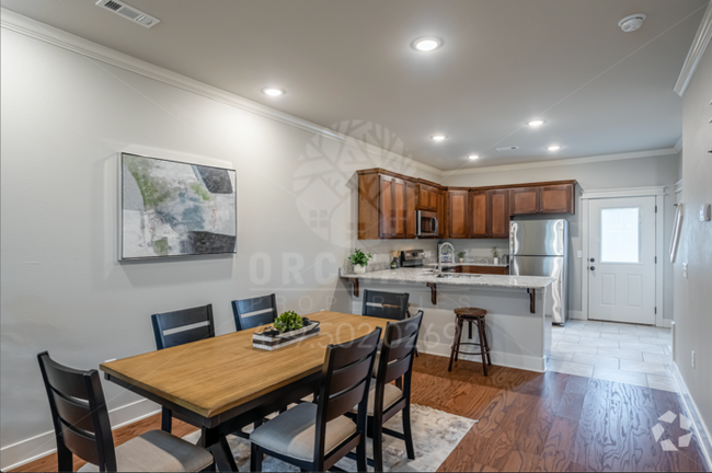 Building Photo - CC3 | Cedar Crest Farmington
