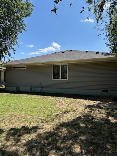 Building Photo - 3205 NW 41st St