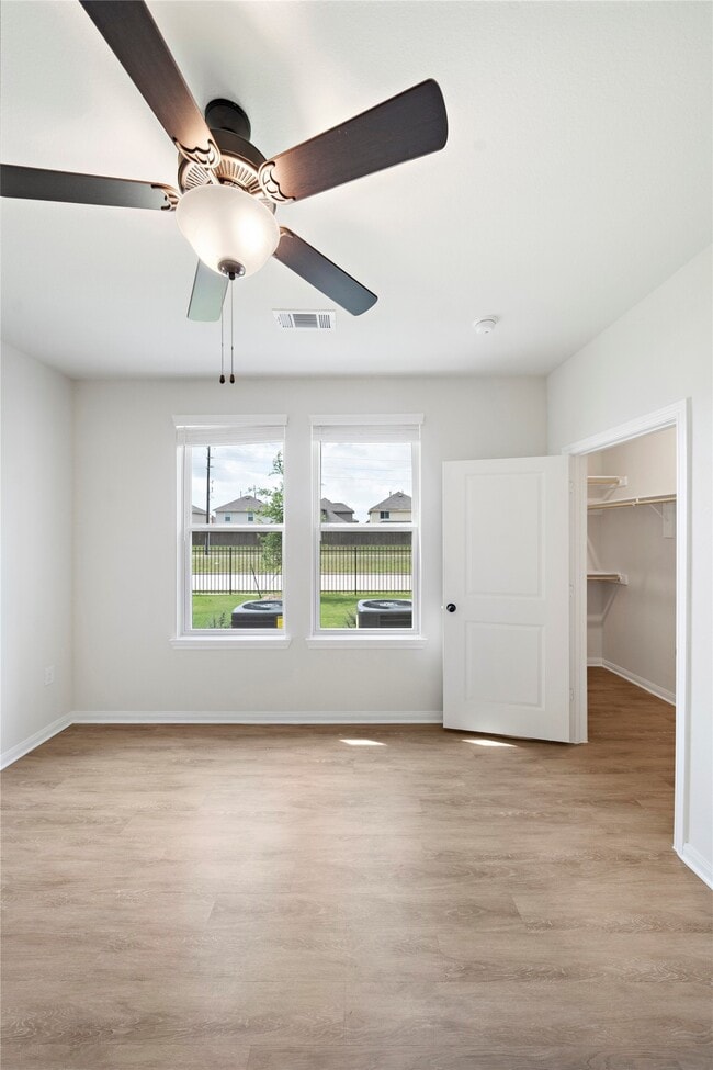 Building Photo - 17000 Bissonnet St