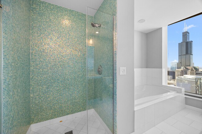 Building Photo - 60 E Monroe St