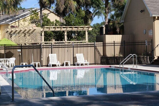 Building Photo - 3716 Idlebrook Cir