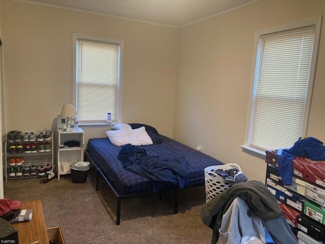 Building Photo - 132 Stevens Ave