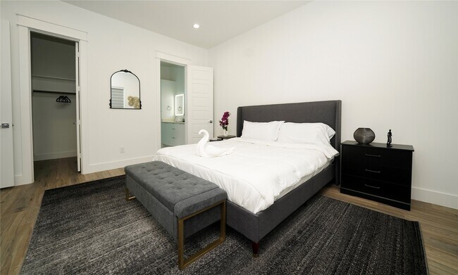 Building Photo - 4607 Edmund St