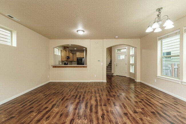 Building Photo - $1000 Year End Savings - Ask Us How! Convenient Location 3 Bedroom 2.5 Bathroom with Fence Back Yard