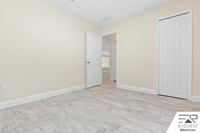 Building Photo - 96 Whispering Pine Dr