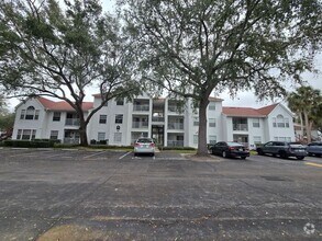 Building Photo - Charming 1 Bed 1 Bath in I District of Orl...