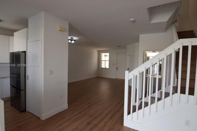 Building Photo - 7848 NW 114th Path