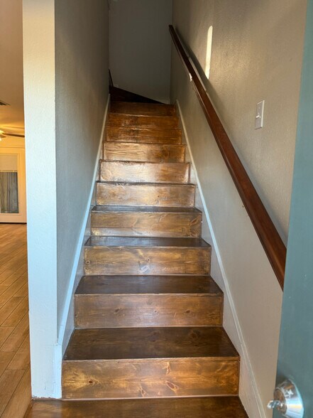 Building Photo - 6760 Prutzman Rd